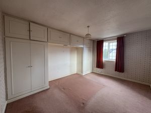 Bedroom 3a- click for photo gallery